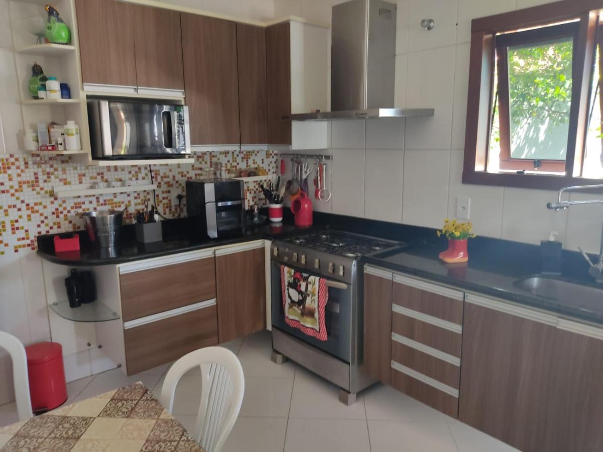 Vila Linda Casa Com Piscina Em Interlagos Vila Velha Es Exteriér fotografie